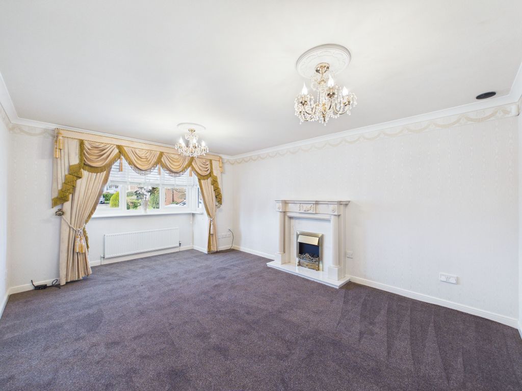 Property photo 2 of 34