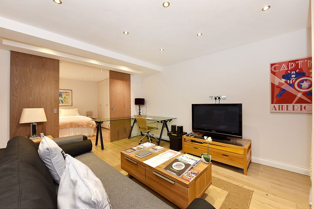 Property photo 2 of 8 Picture 2