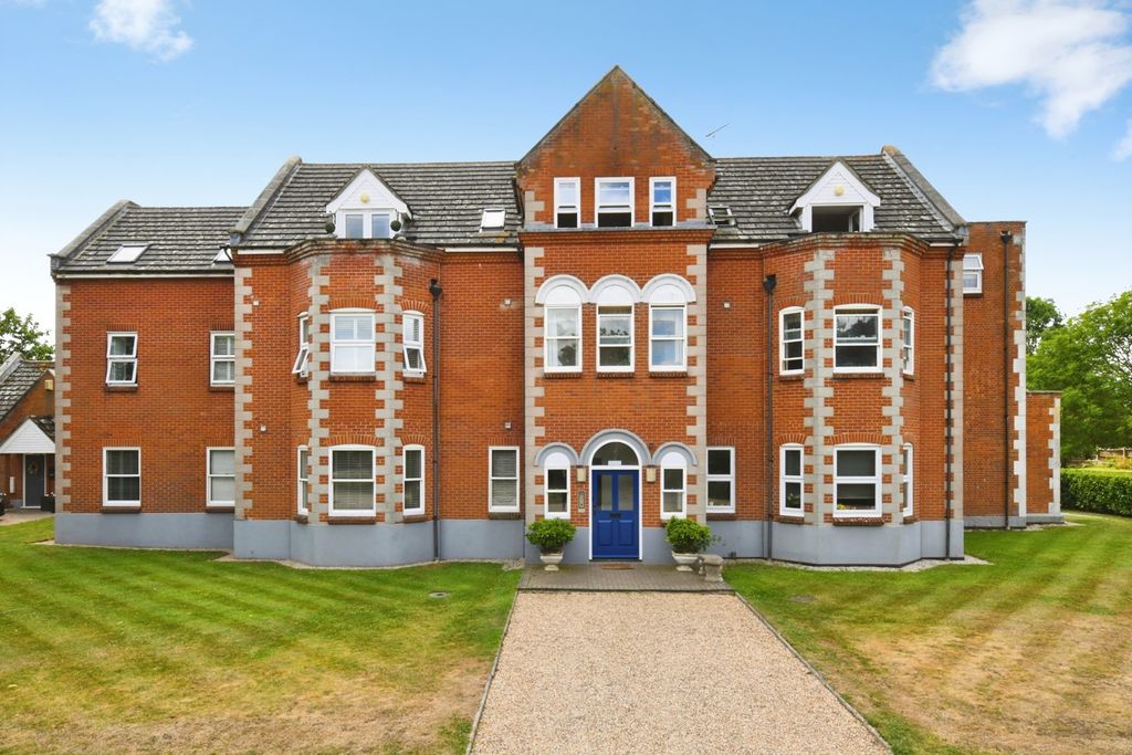 Property photo 1 of 11 Pbox-Img.Jpg