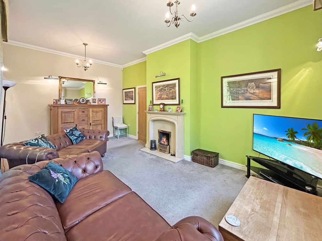 Property photo 3 of 38