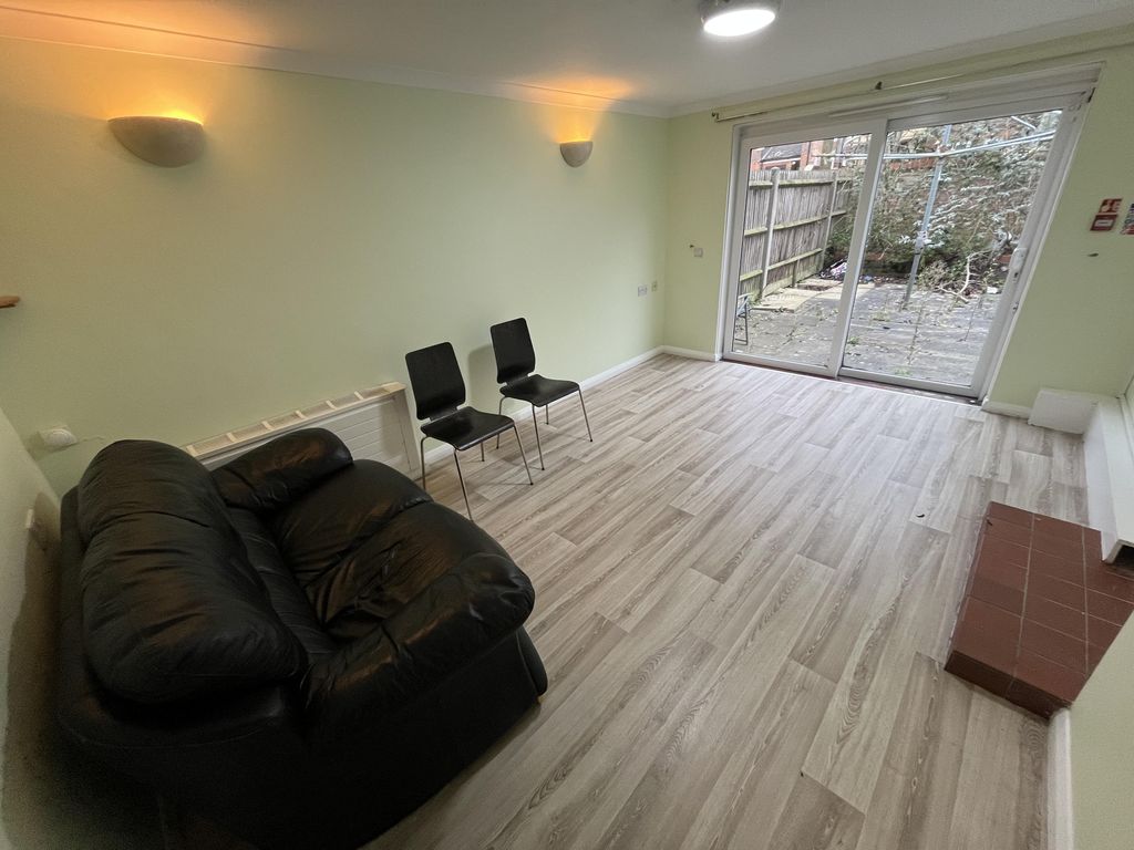 Property photo 3 of 17 Img_0868.Jpg