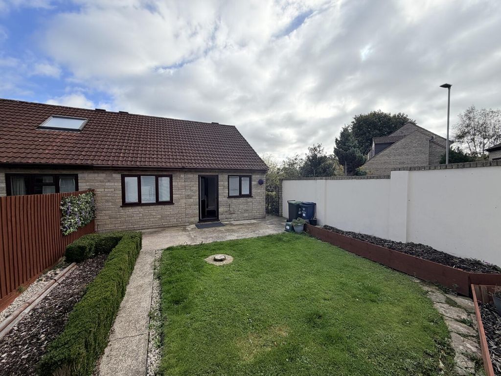 Property photo 2 of 10 Rear Garden