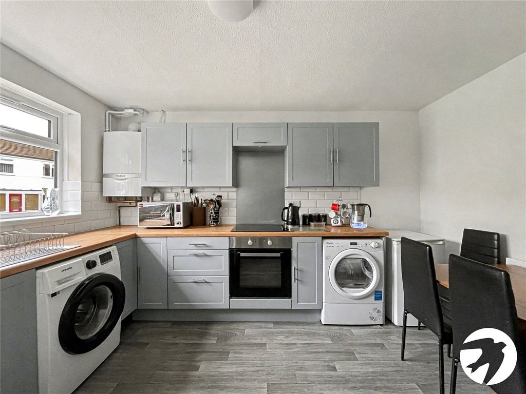 Property photo 1 of 11 Picture No. 38