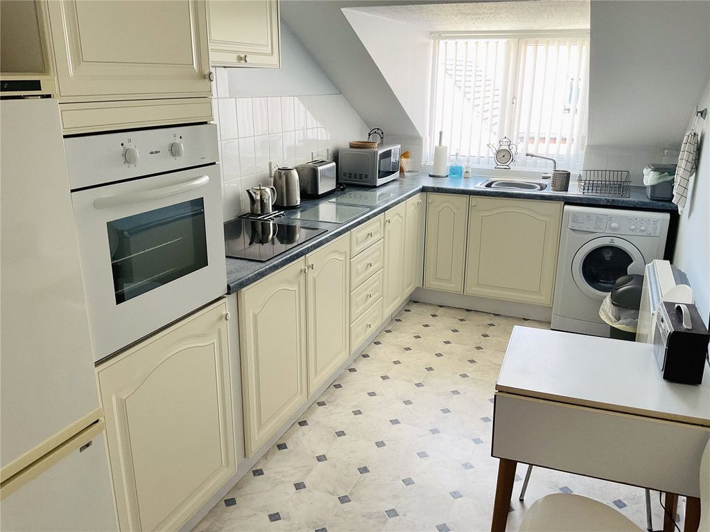Property photo 3 of 22 Picture No. 03