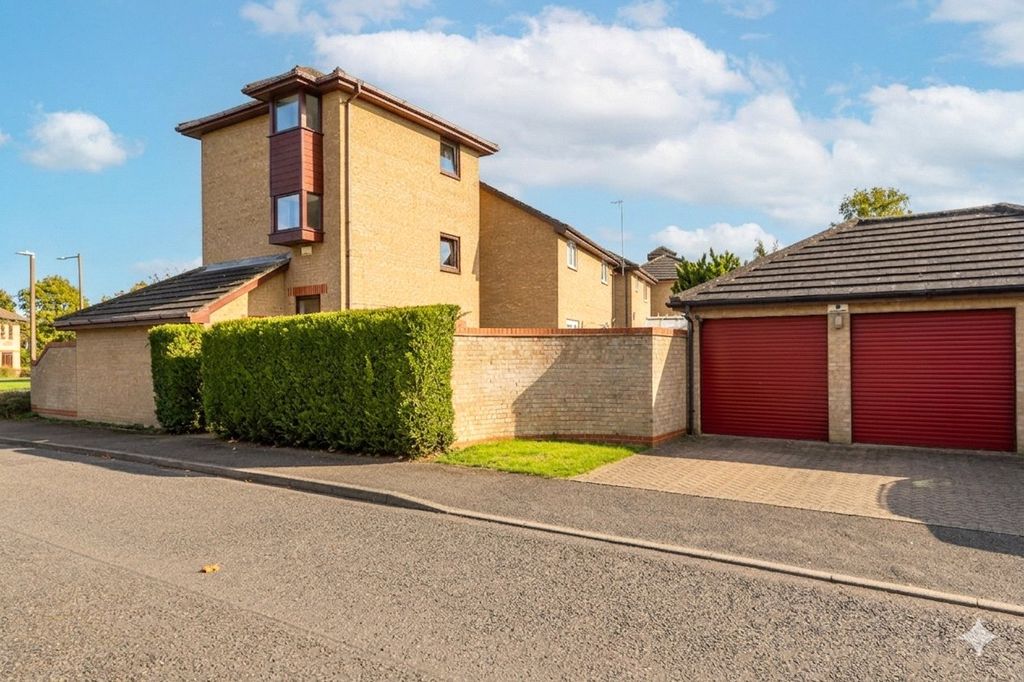 Property photo 1 of 17 Picture No. 01