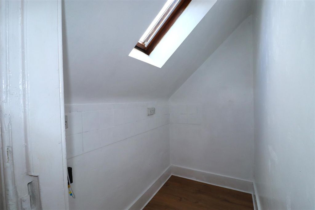 Additional image 16 of 1 bed flat for sale3 Bales Buildings, Argyle Street, Inverness IV2