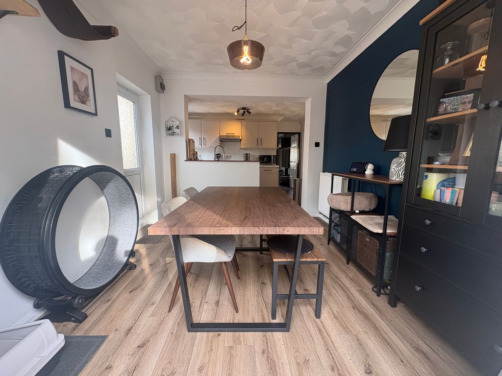 Property photo 3 of 16 Img_6660