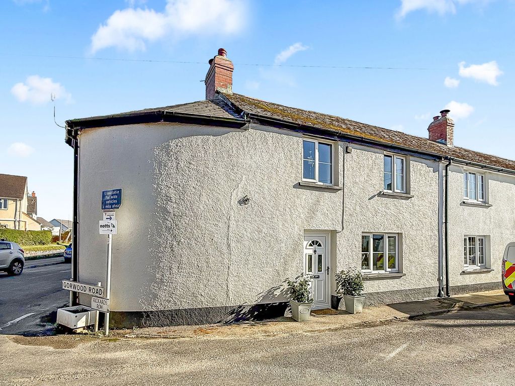 Property photo 1 of 27