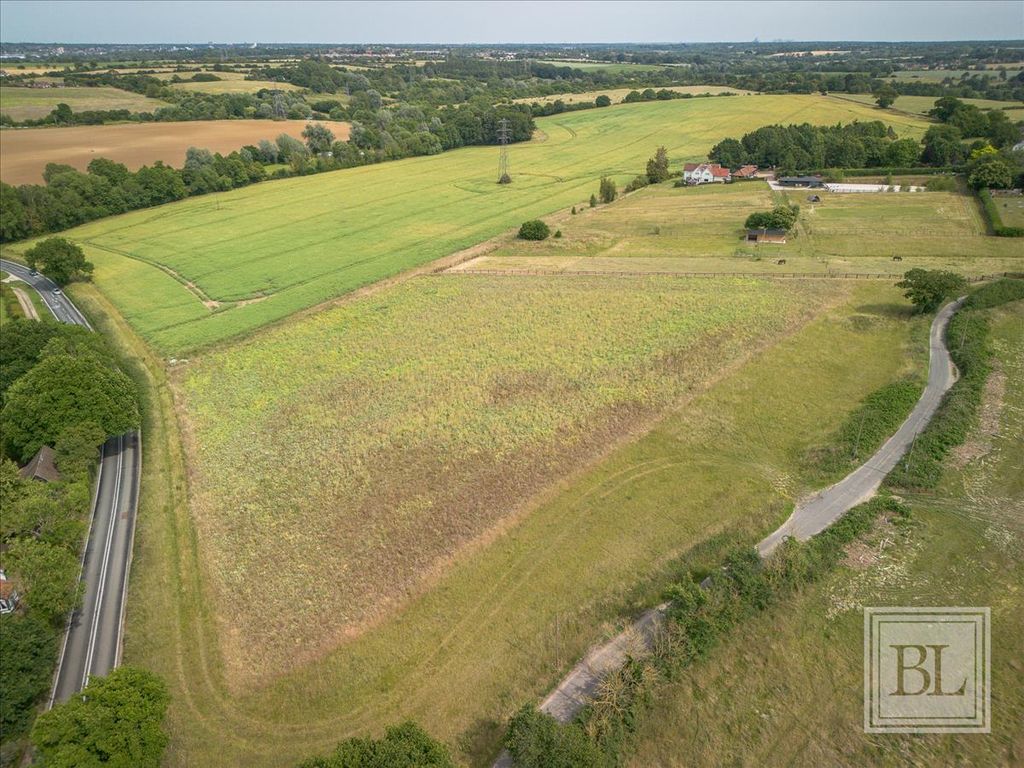 Property photo 2 of 3