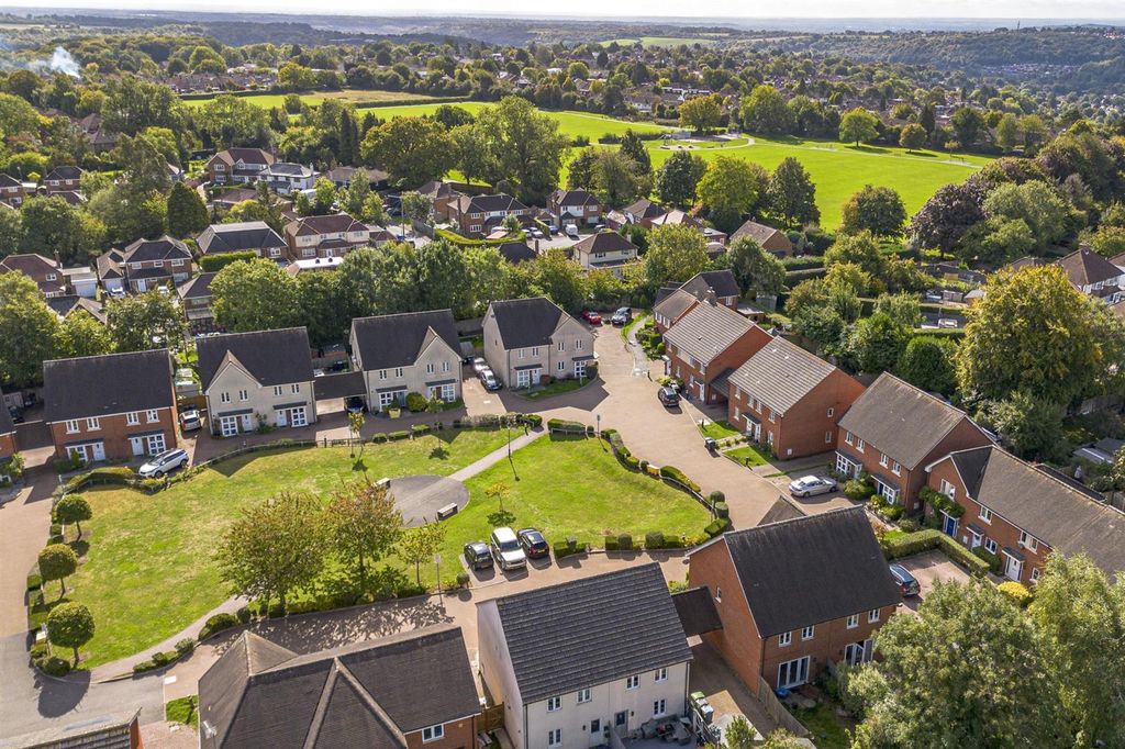 Property photo 2 of 17 Drone 1.Jpg