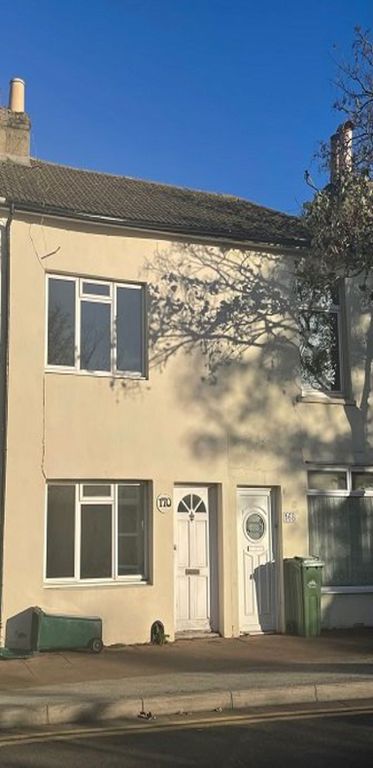 Property photo 1 of 6