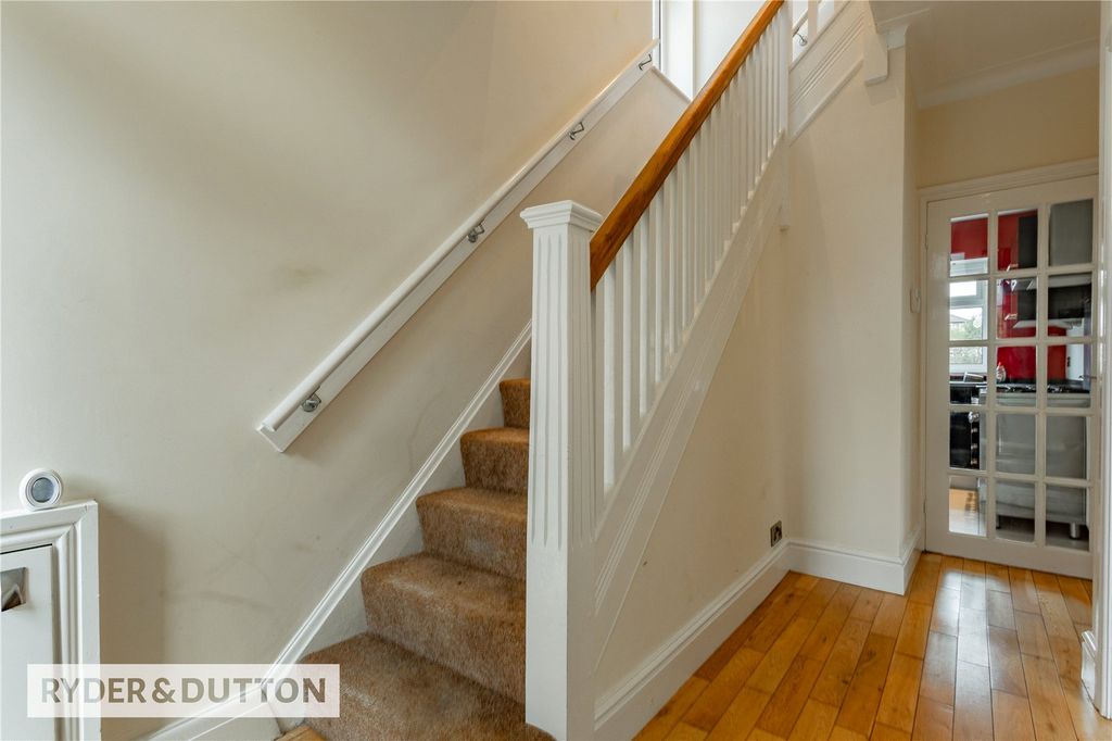 Property photo 3 of 22 Picture No. 12