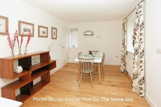 Property photo 2 of 12 4664482