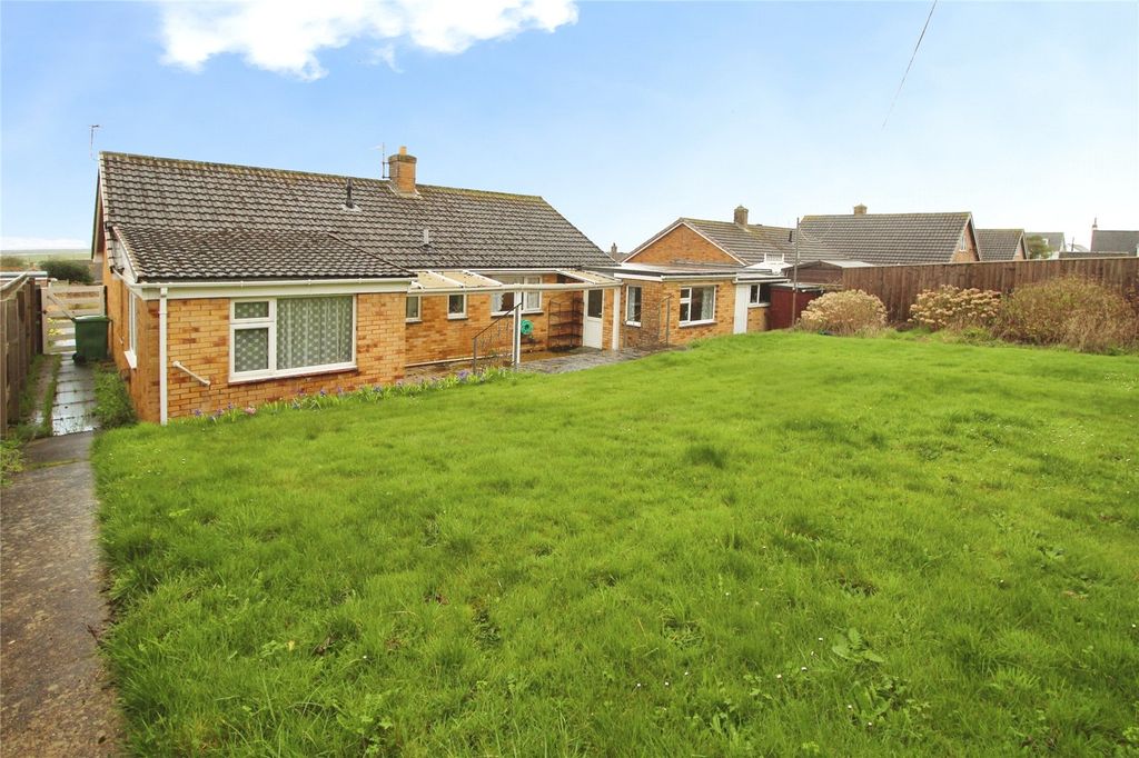 Property photo 2 of 17 Picture No. 08