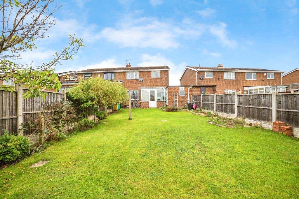 Property photo 3 of 15