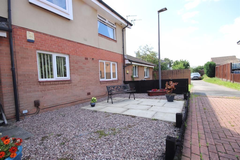 Property photo 2 of 14