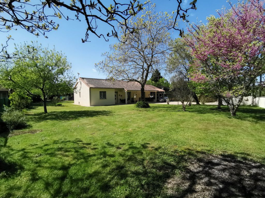 Property photo 1 of 35