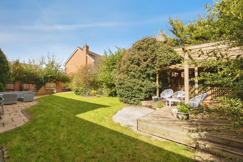 Property photo 2 of 20 Pbox-Img.Jpg