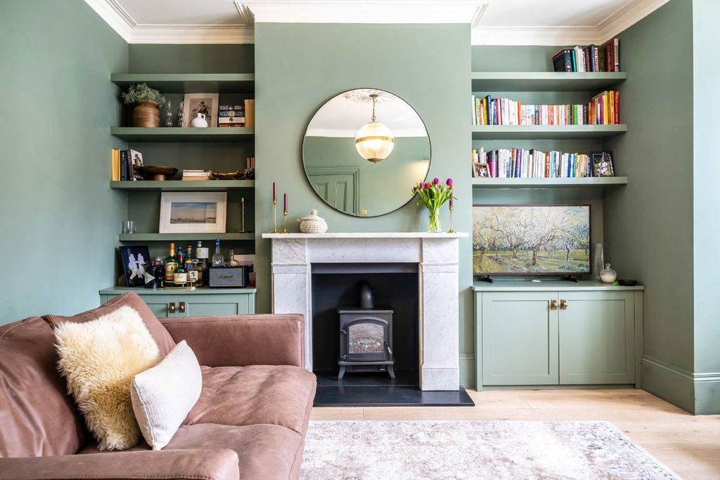 Property photo 2 of 12