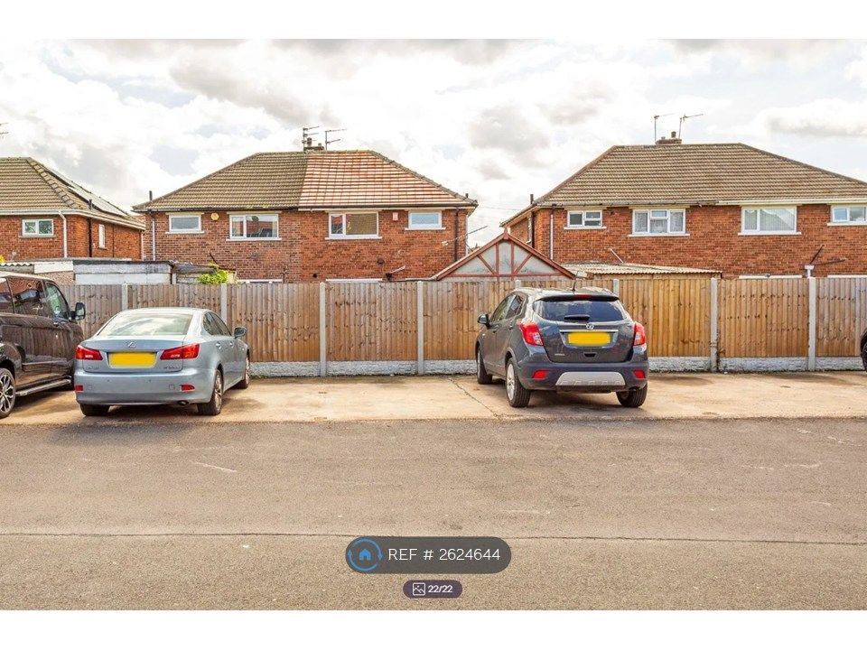 Property photo 3 of 35
