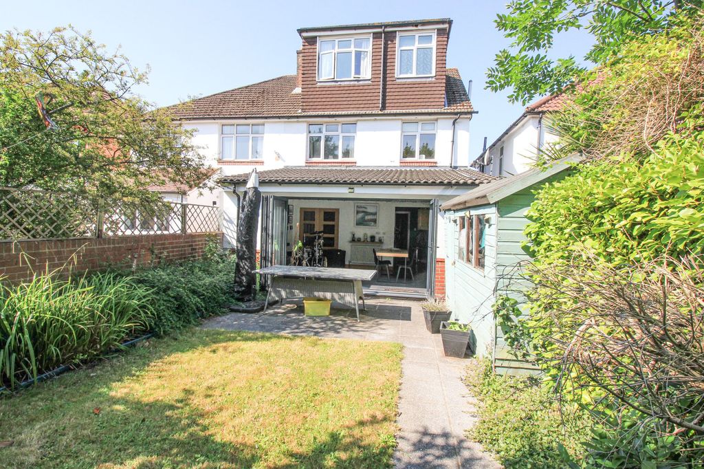 Property photo 1 of 15