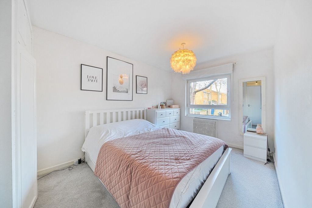 Property photo 3 of 13 Picture No. 30