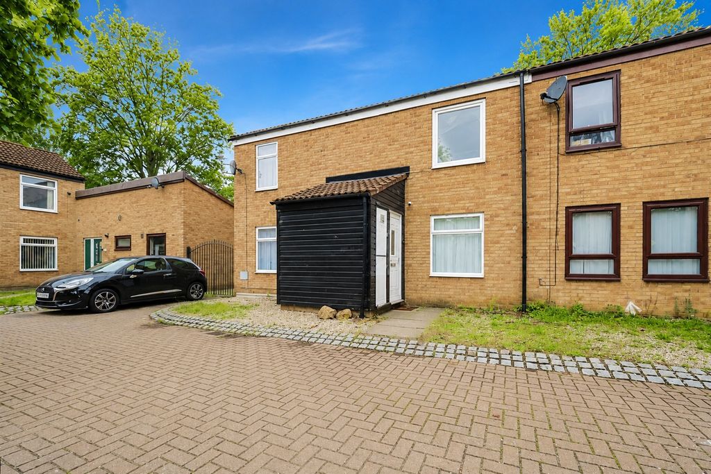 Property photo 1 of 15