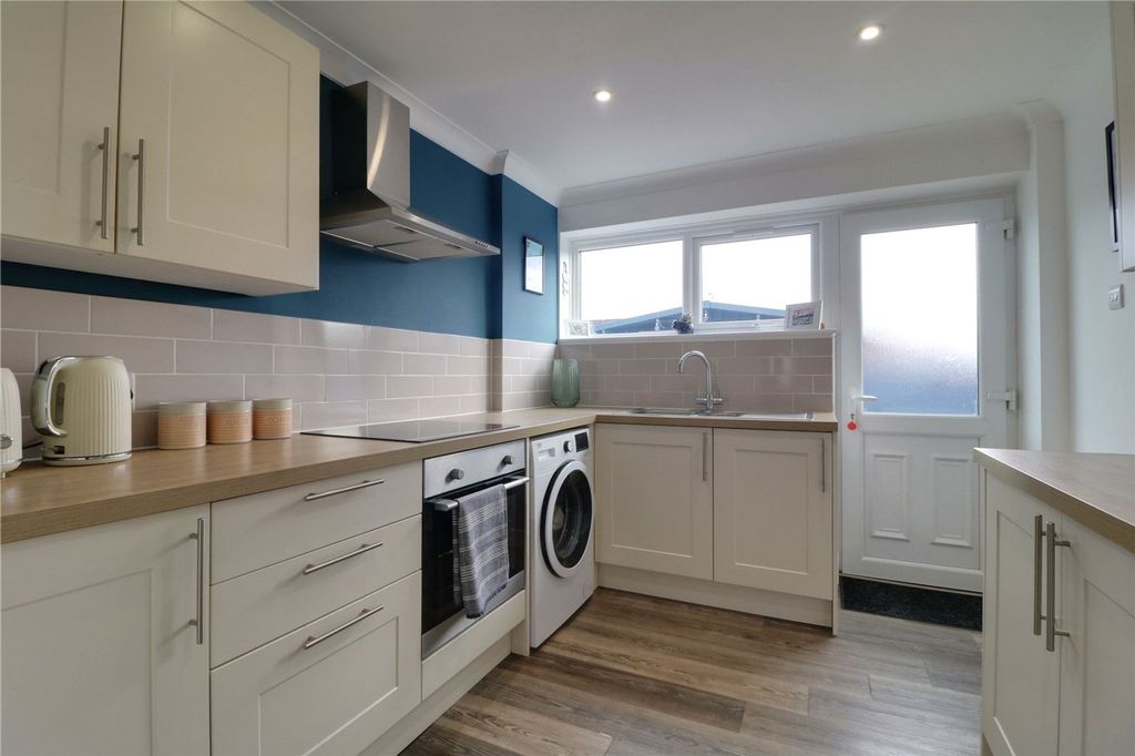 Property photo 2 of 20 Picture No. 08