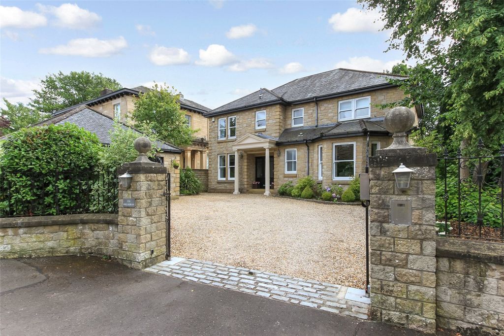 Property photo 1 of 27 Picture No. 33