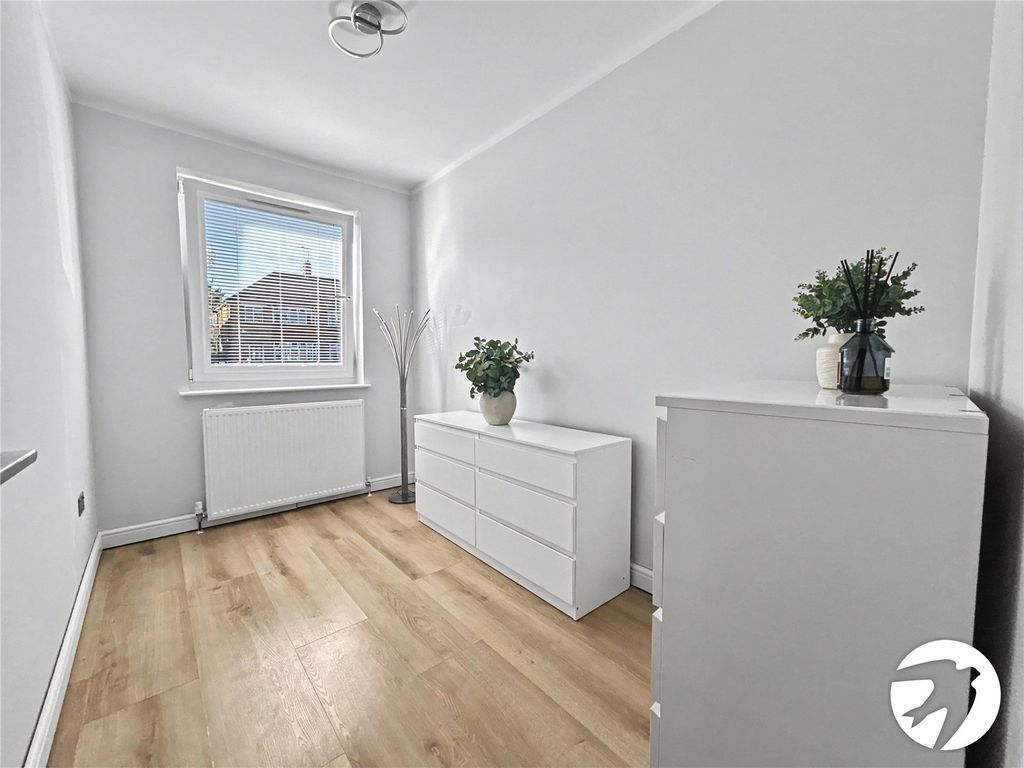 Property photo 2 of 31 Picture No. 38