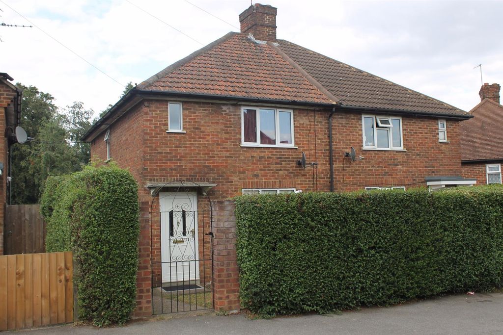 Property photo 1 of 8