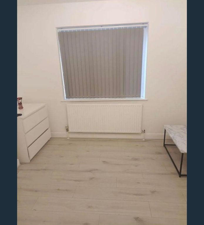 Property photo 2 of 3