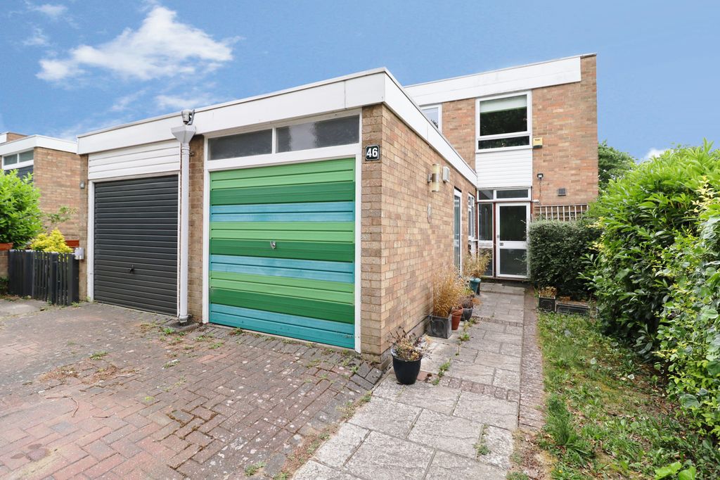 Property photo 1 of 19