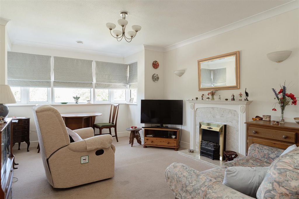 Property photo 3 of 13 1.Jpg