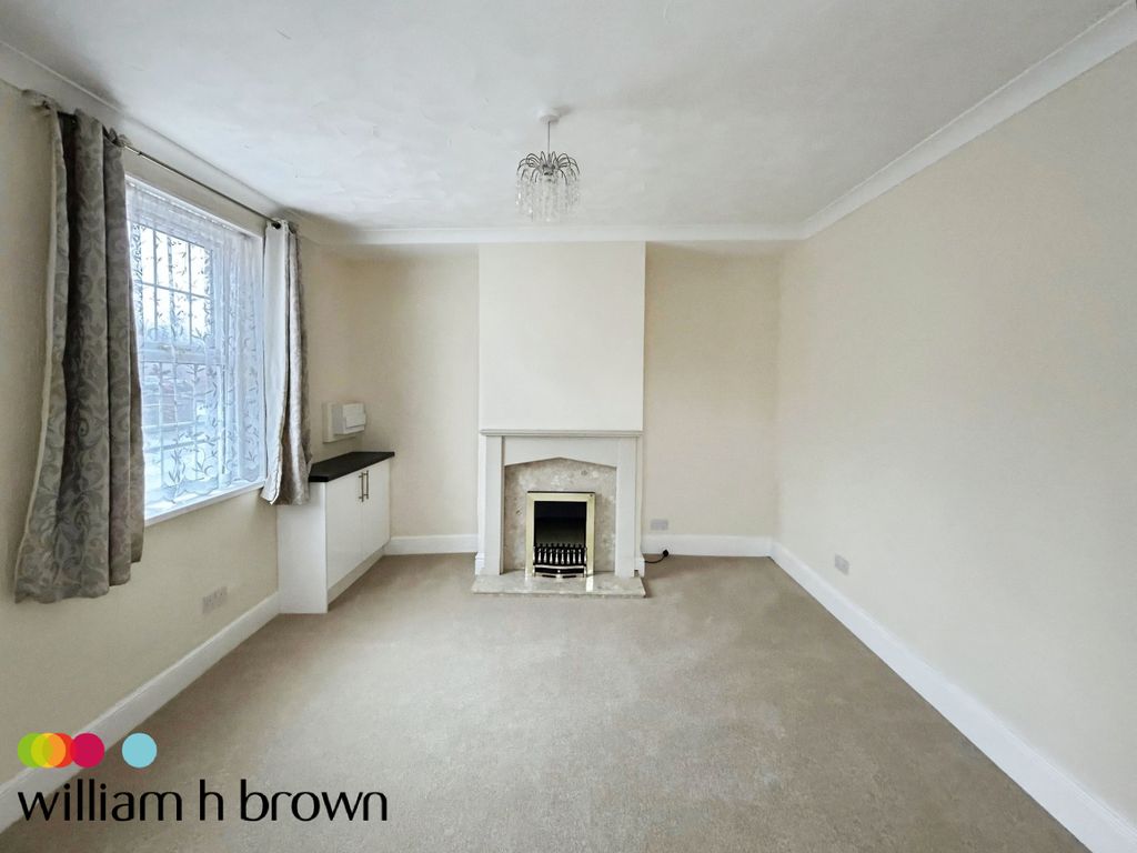 Property photo 2 of 15 Living Room