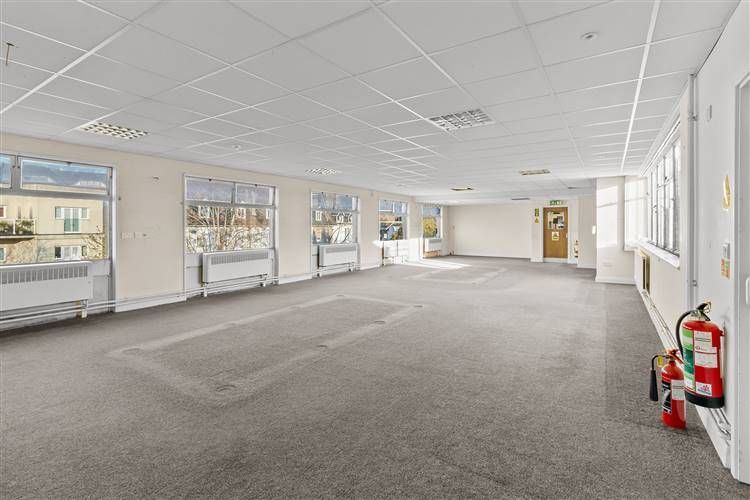 Property photo 2 of 4