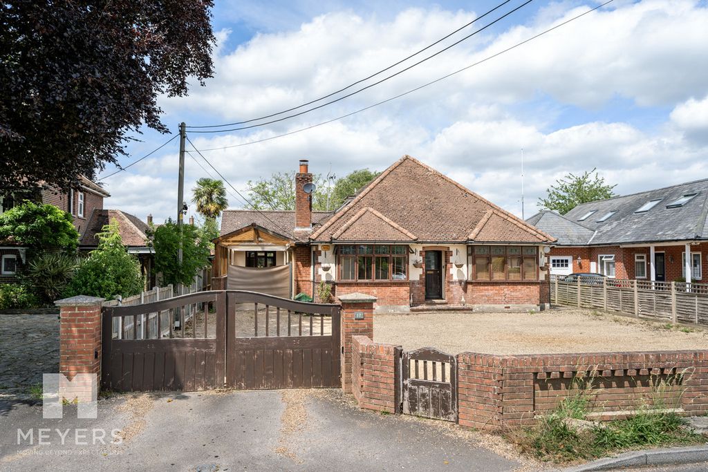 Property photo 1 of 23