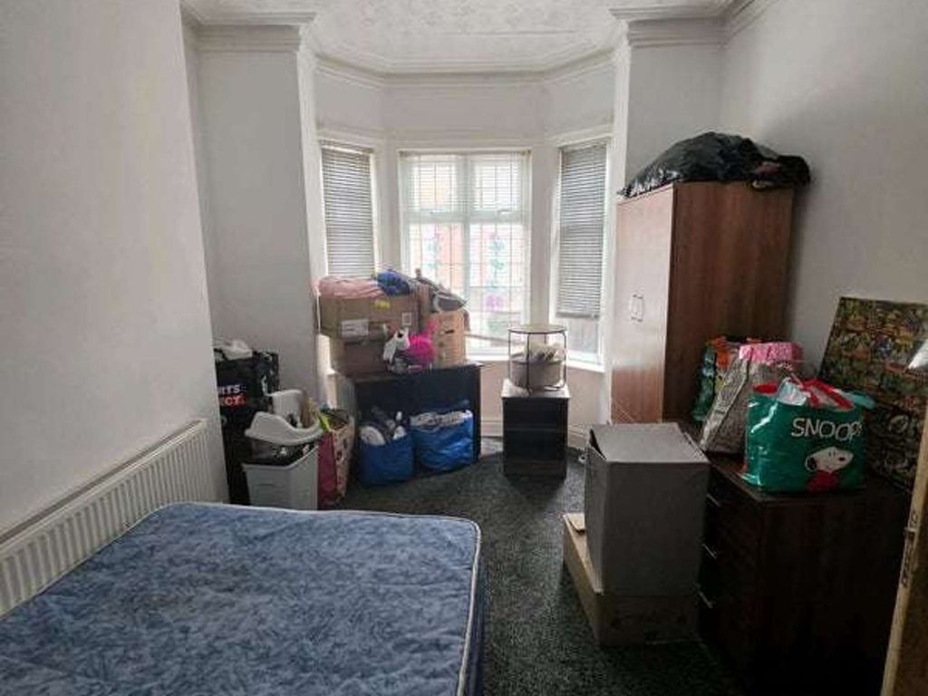 Property photo 3 of 16 101022042.Jpg