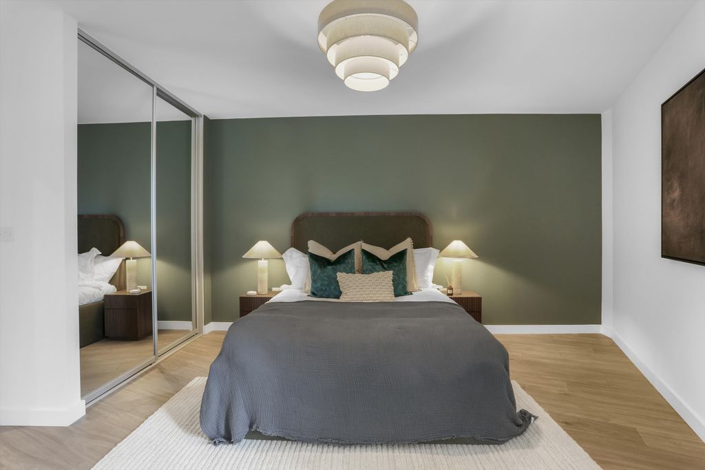 Property photo 1 of 25 Image