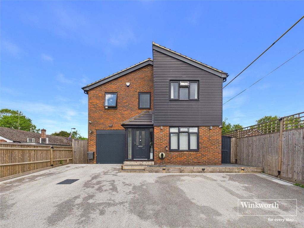 Property photo 1 of 34 Picture No. 02