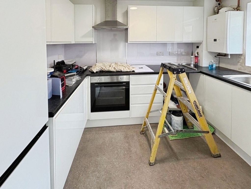 Property photo 2 of 12 Pbox-Img.Jpg