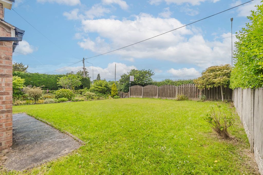 Property photo 3 of 26