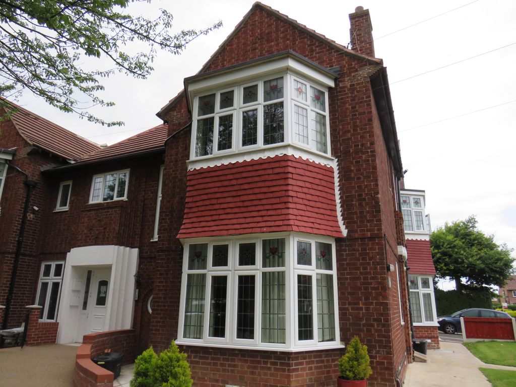 Property photo 1 of 8 Exterior