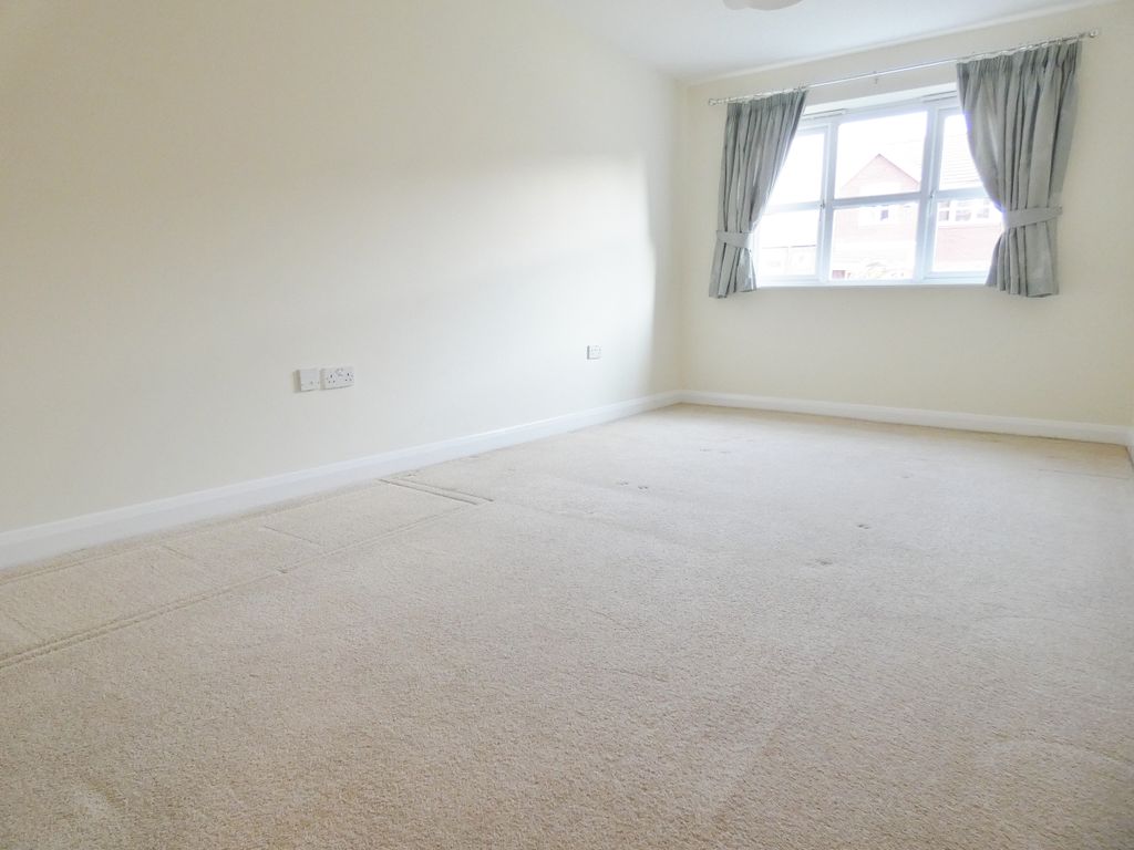 Property photo 3 of 6