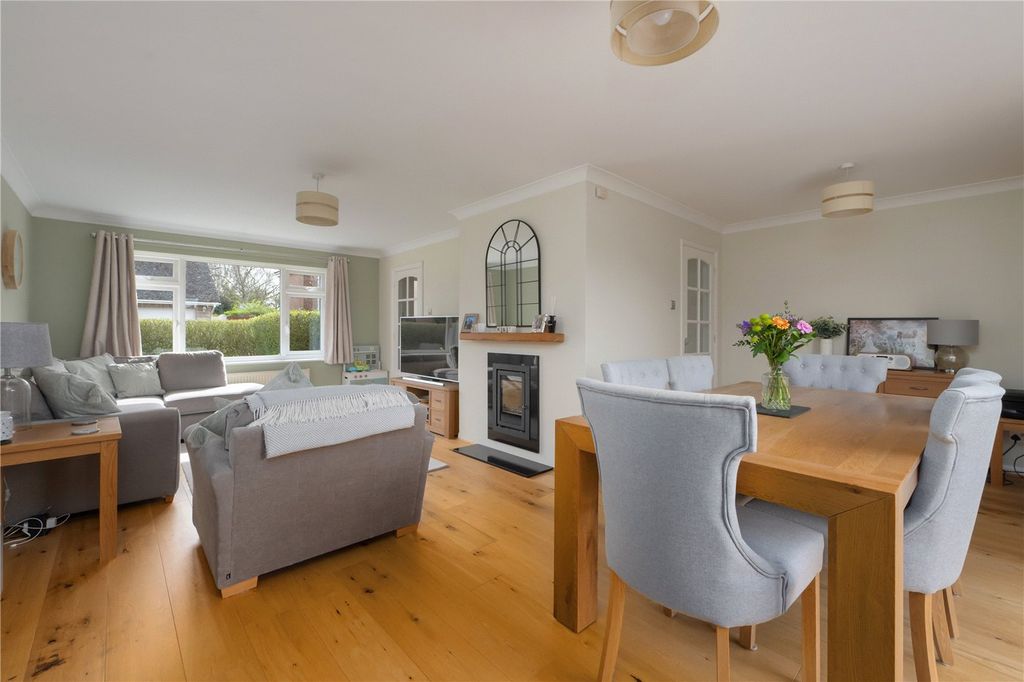 Property photo 3 of 25 Picture No. 13