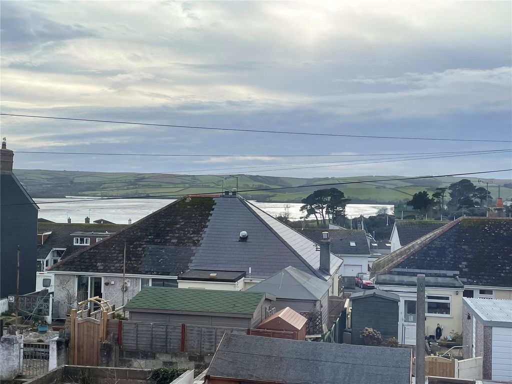 Property photo 3 of 13 Picture No. 11