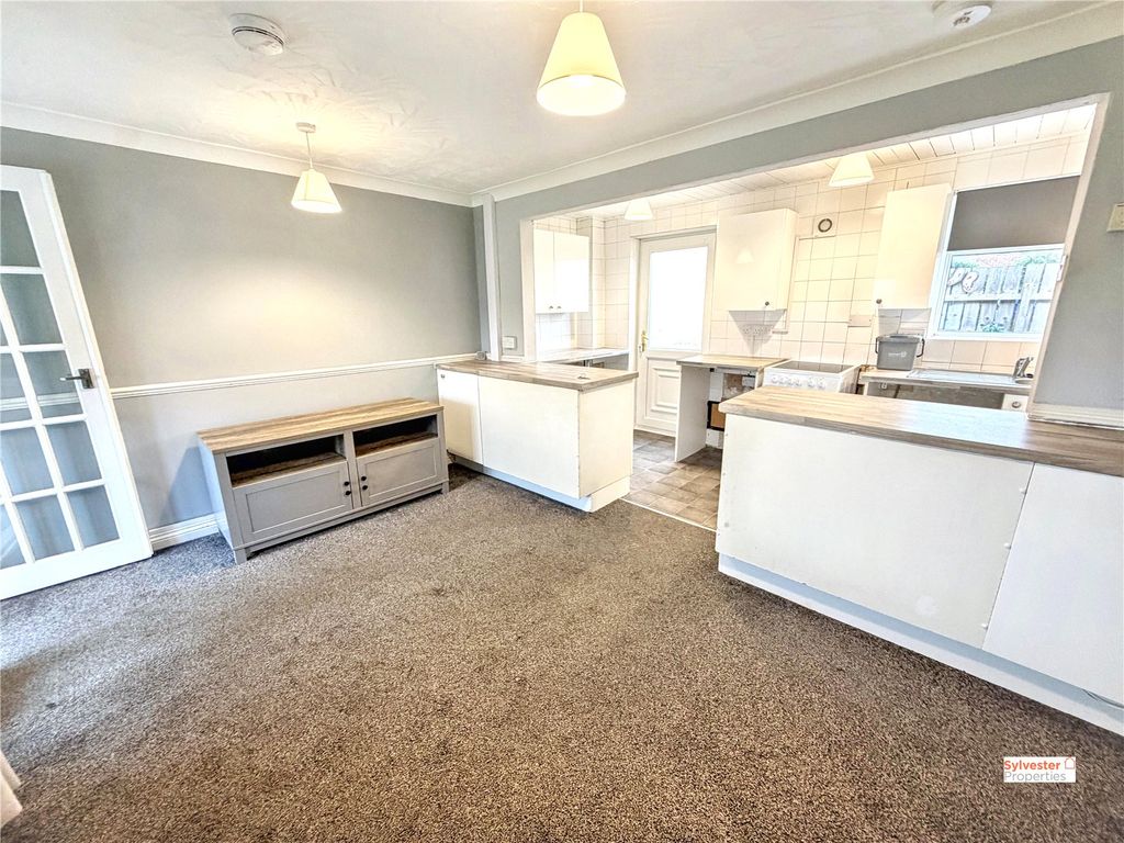 Property photo 3 of 17 Picture No. 09