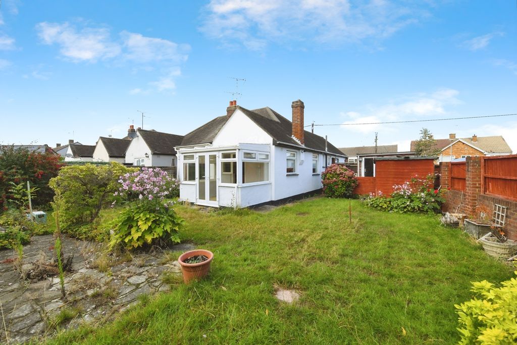 Property photo 2 of 17 Photo