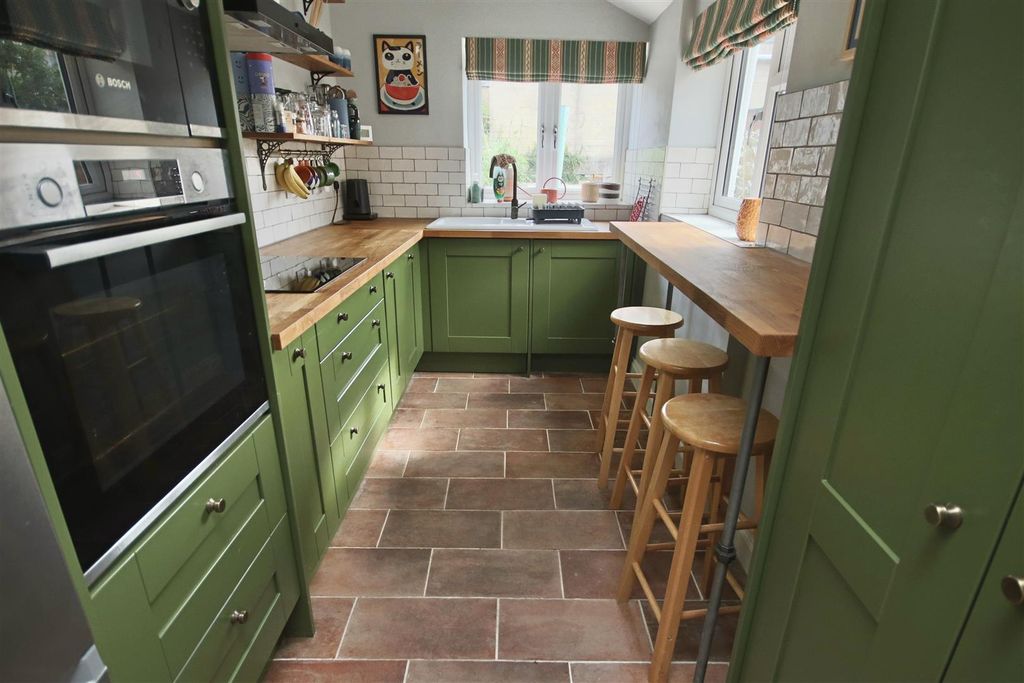Property photo 3 of 13 Kitchen.Jpg