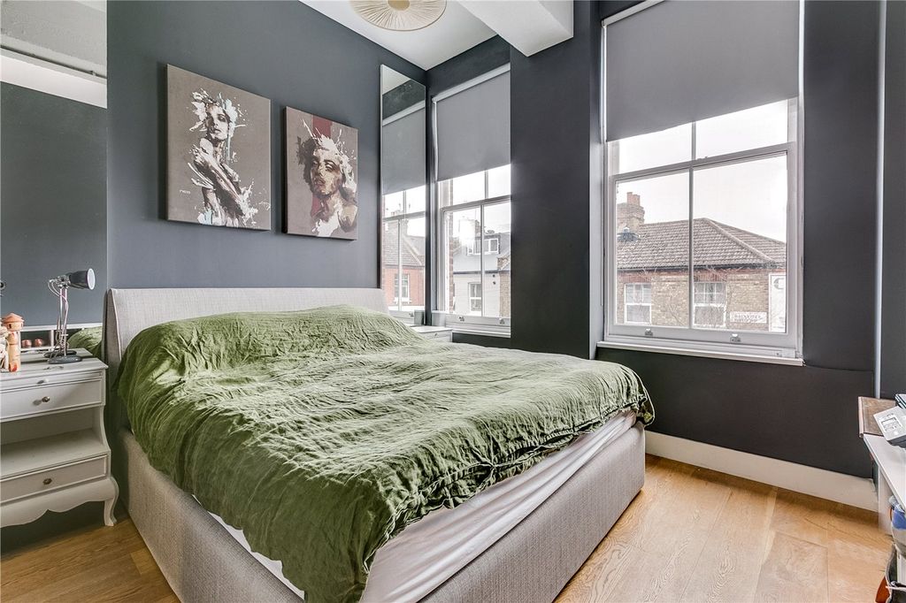 Property photo 2 of 11 Picture No. 16